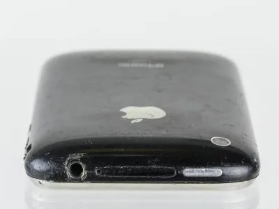 Apple iPhone 3GS smartphone
