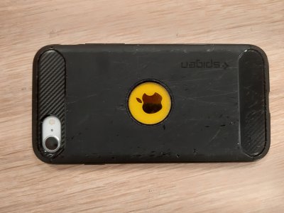 Apple iPhone SE (2020)