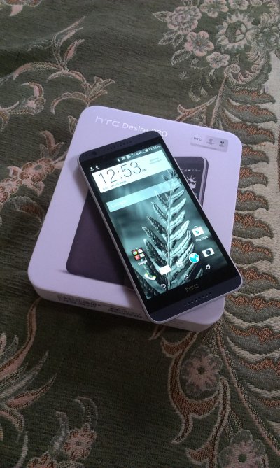 HTC Desire 820