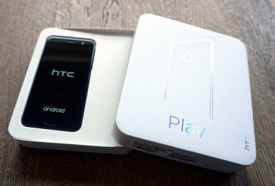 HTC U Play