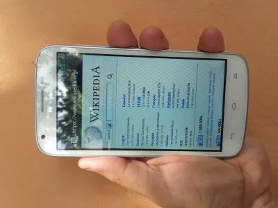 Huawei Ascend G600 smartphone