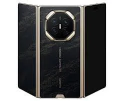 Huawei Mate XT 2 Ultimate Design smartphone