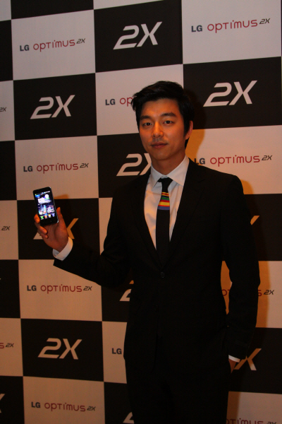 LG Optimus 2X