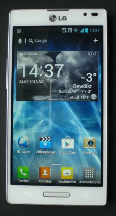 LG Optimus L9 smartphone