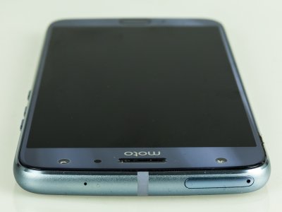 Motorola Moto X4