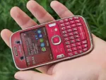 Nokia Asha 302 smartphone