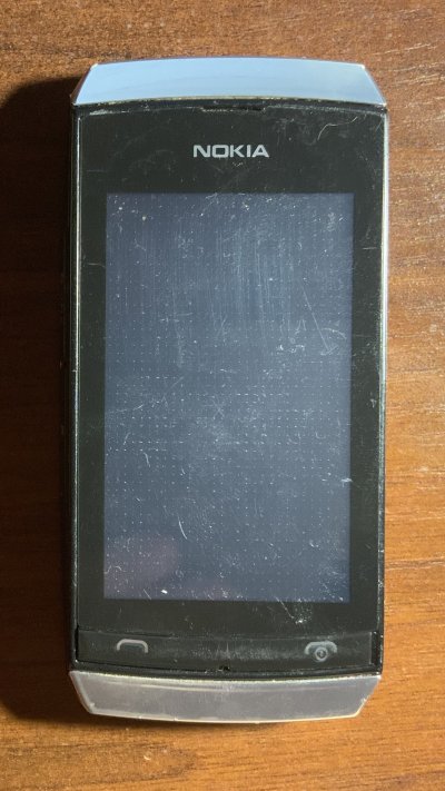 Nokia Asha 305