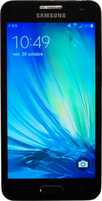 Samsung Galaxy A3 (2015) smartphone