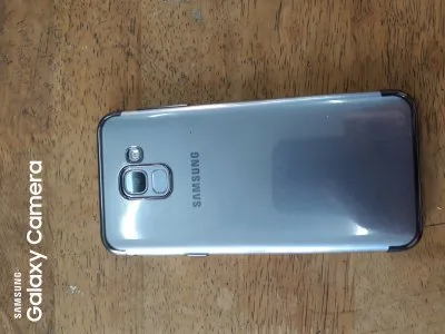 Samsung Galaxy J7 (2018) smartphone