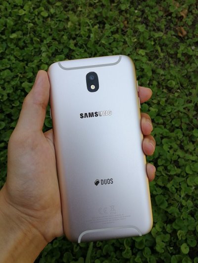 Samsung Galaxy J7 Pro