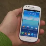 Samsung Galaxy S3 Mini GT-i8190 smartphone