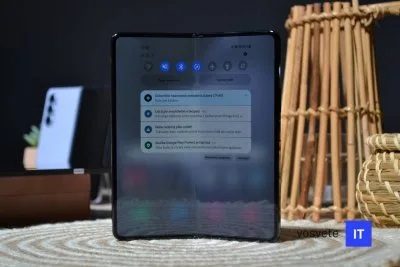 Samsung Galaxy Z Fold5 smartphone