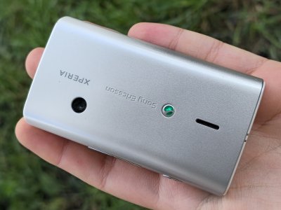 Sony Ericsson Xperia X8