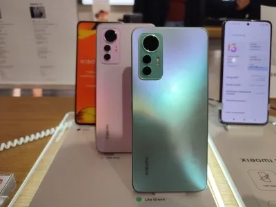 Xiaomi 12 Lite smartphone