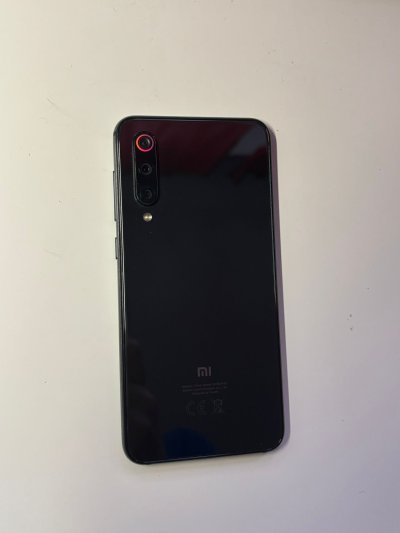 Xiaomi Mi 9 SE