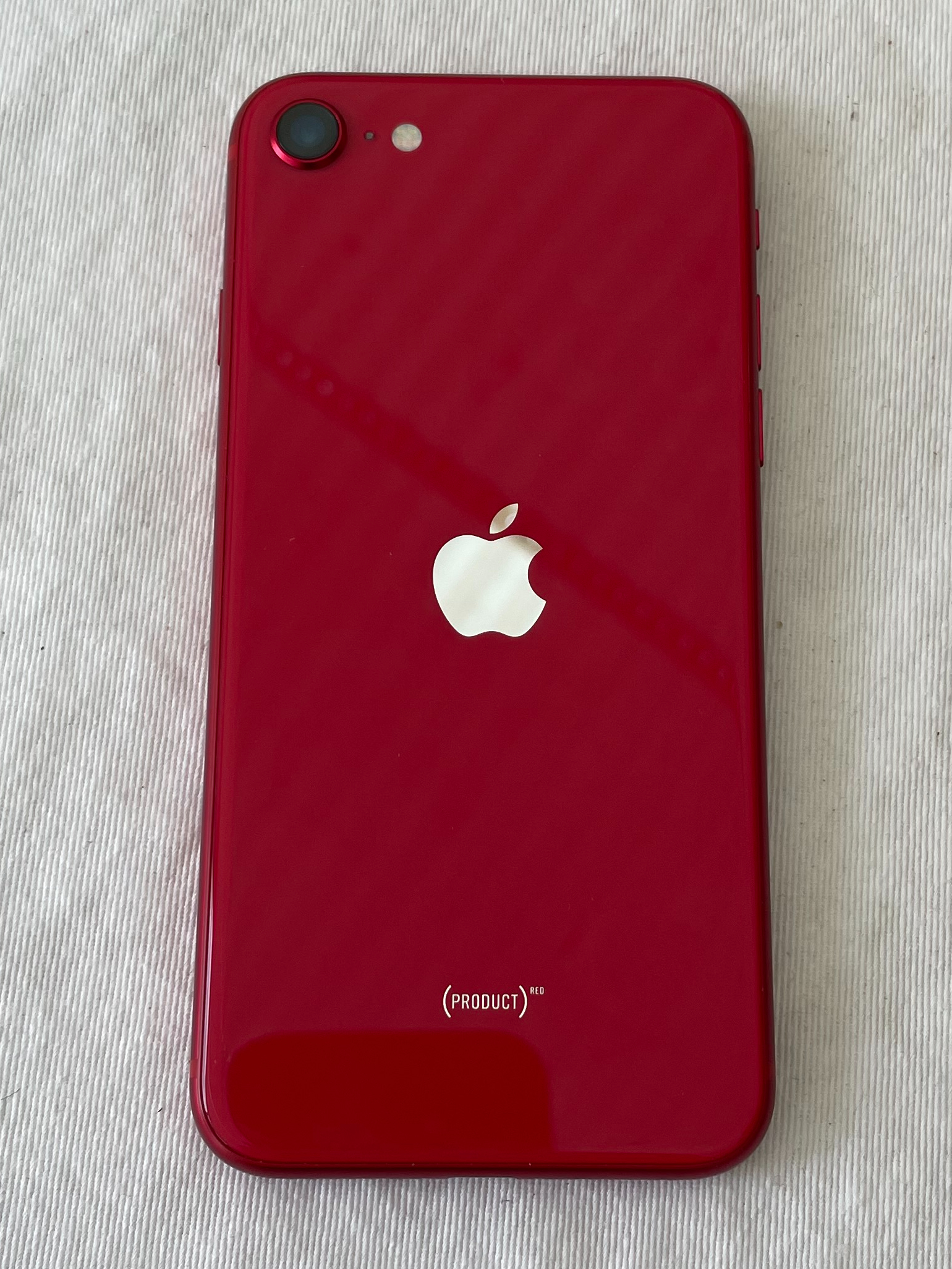 Apple iPhone SE (2020)